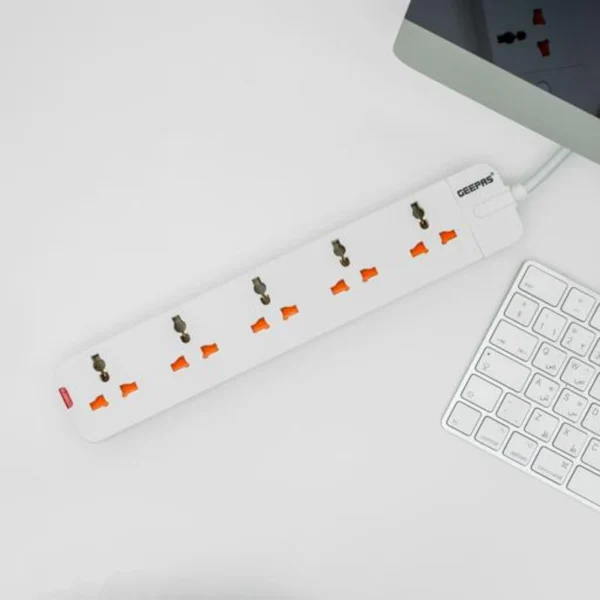 Geepas 5 Way Extension Socket