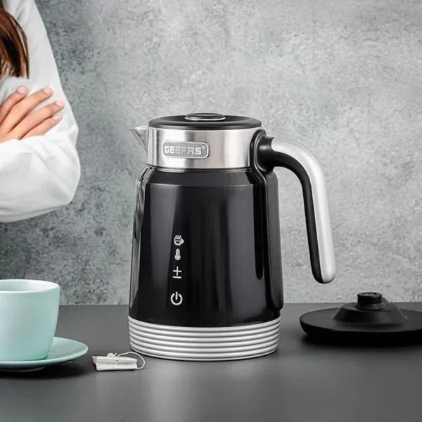 Geepas 1.7Litres Smart Stainless Steel kettle